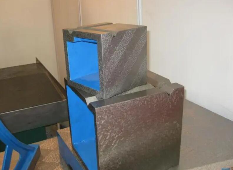 鑄鐵方箱，鑄鐵方筒